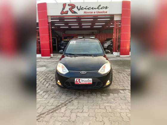 FORD FIESTA 1.6 SE SEDAN 16V FLEX 4P POWERSHIFT FORD FIESTA 1.6 SE SEDAN 16V FLEX 4P POWERSHIFT